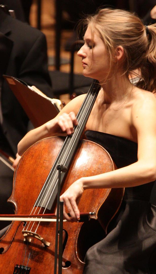 Juilliard Orchestra cello player